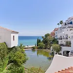 Апартаменты Sea View Нерха