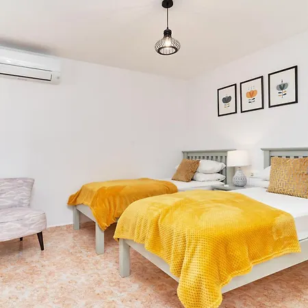 Sea View Апартаменти